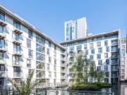 Studio Flat For Rent In Aldgate, London