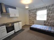 Studio flat for rent in Apt 4 South Shore Street...