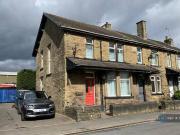 Studio flat for rent in Brighouse Brighouse HD6