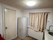 Studio flat for rent in Broomcroft Avenue, Hayes,...