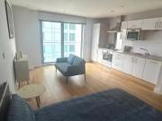 Studio flat for rent in Bute Terrace, Cardiff City, CF10