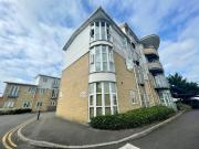 Studio flat for rent in Castle Lane West, Bournemouth, BH8