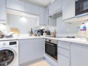 Studio flat for rent in Central Richmond, TW9