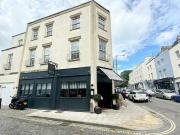 Studio flat for rent in Clifton Village Gloucester...