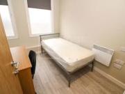 Studio flat for rent in Colonnade House, Sunbridge Road, BD1