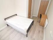 Studio flat for rent in Colonnade House, Sunbridge Road,...