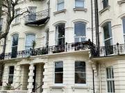 Studio flat for rent in Denmark Terrace, Brighton, BN1