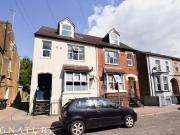 Studio Flat For Rent In Derby Road