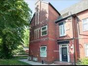 Studio flat for rent in Egerton Road Manchester M14