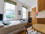 Studio flat for rent in Finchley Road, Hampstead,...