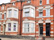 Studio flat for rent in Wellingborough Road,...