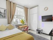 Studio flat for rent in Gloucester Place, London, NW1