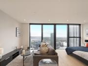 Studio flat for rent in Hampton Tower, South Quay, 75...
