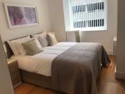 Studio flat for rent in High Street, SLOUGH, SL1