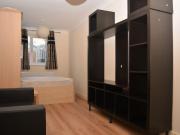 Studio flat for rent in High Street, Slough, SL1