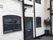 Studio flat for rent in High Street Tutbury Burton upon...