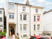 Studio Flat For Rent In Hove, East Sussex