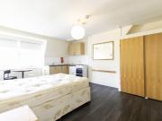 Studio flat for rent in Howitt Road, Belsize Park NW3