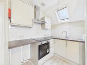 Studio flat for rent in Lansdowne Road, Worthing, BN11