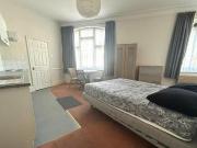 Studio Flat For Rent In London