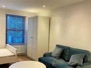 Studio Flat For Rent In London