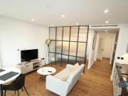 Studio Flat For Rent In London