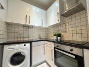 Studio flat for rent in Lorne Park Mansions,...