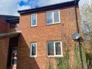 Studio flat for rent in Norbrek Two Mile Ash MILTON...