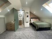 Studio flat for rent in Northumberland Road, City...