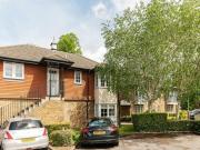 Studio Flat For Rent In Parkside