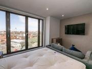 Studio flat for rent in Parliament Square Liverpool,...
