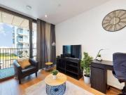 Studio flat for rent in Reminder Lane, Greenwich,...