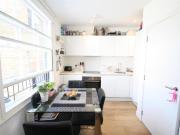 Studio flat for rent in Ripon Court, London, E14