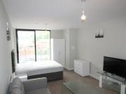 Studio Flat For Rent In Salford, Greater Manchester