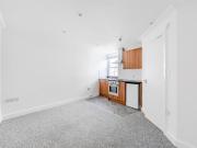 Studio flat for rent in Seaside, Eastbourne, BN22