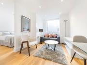 Studio flat for rent in Skyline, Slough, SL1