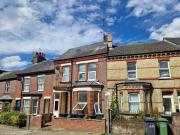 Studio Flat For Rent In Stockwood Crescent