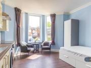 Studio flat for rent in Victoria Crescent Eccles...