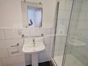 Studio flat for rent in Welford Place, Leicester,...