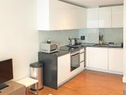 Studio flat for rent in Whitechapel High Street,...