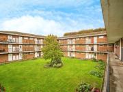 Studio flat for sale in Alexandra Street, Maidstone, ME14