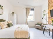 Studio Flat, Fordwych Road, NW2