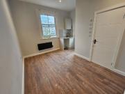 Studio Flat, Garfield Road, SW11