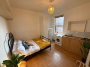 Studio Flat, Harlesden, NW10