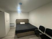 Studio Flat is available for rent in S3