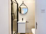 Studio Flat, Kensington Gardens Square, W2