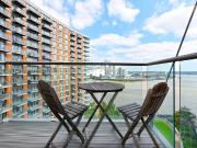 Studio Flat, New Providence Wharf, E14