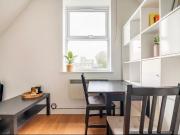 Studio Flat, St. Mark's Rise, E8