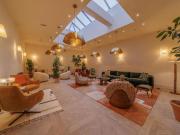 Studio Flat, The James, S1