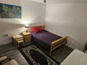 Studio flat to Let in Erdington Birmingham